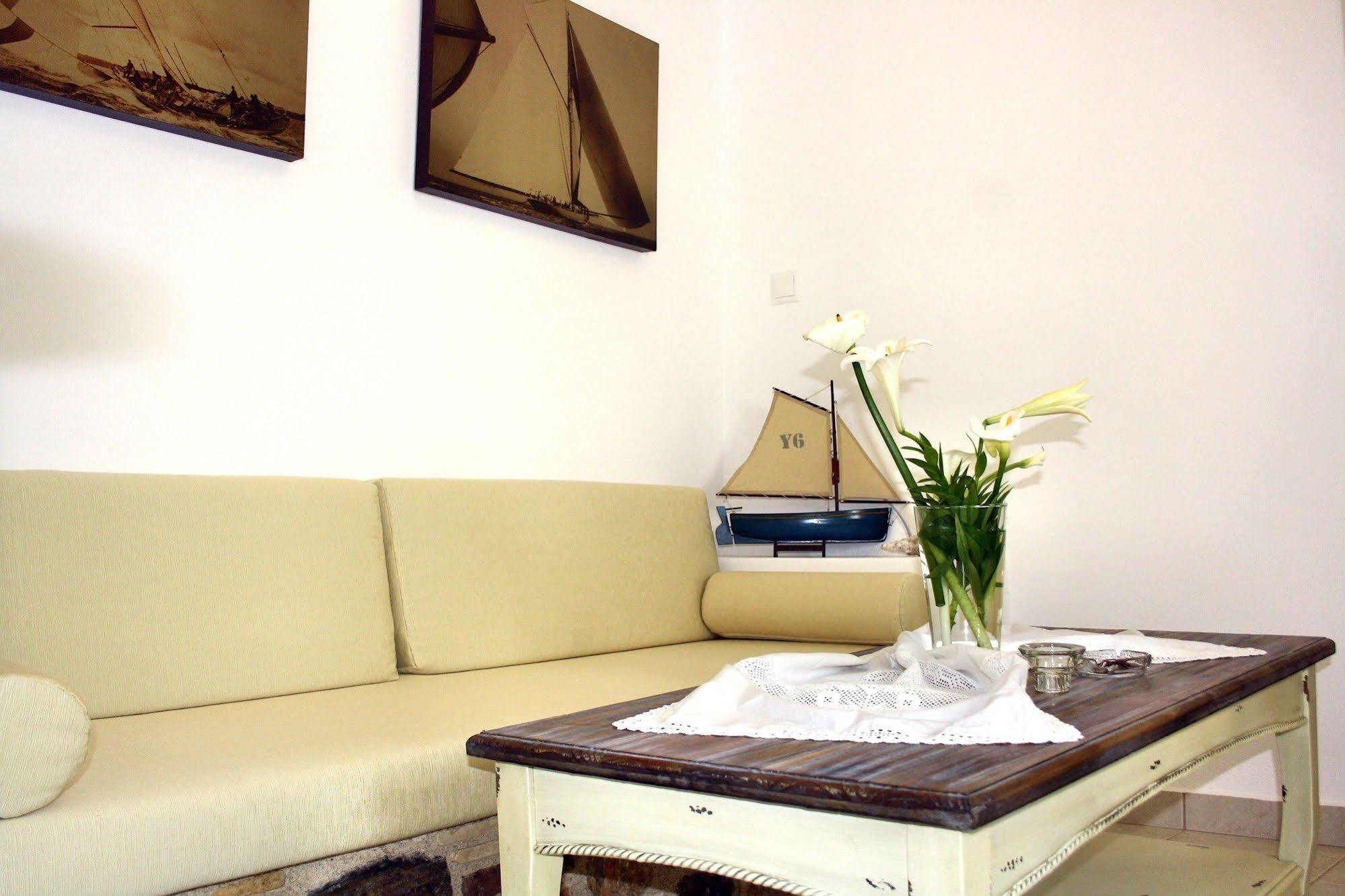 Mariakis Luxury Studios Astypálaia Extérieur photo